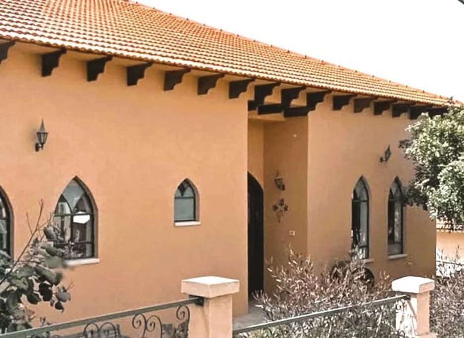 המייסדים Villa Zikhron Ya'akov Eksteriør bilde